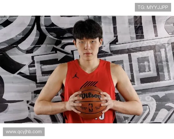 球队主持人谈杨瀚森潜力期待他迅速崭露头角但过程不易